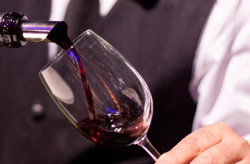 Associazione dei sommelier,  il pugliese Angelo Loreto è il più bravo