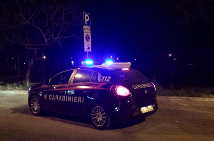 carabinieri foto notturna