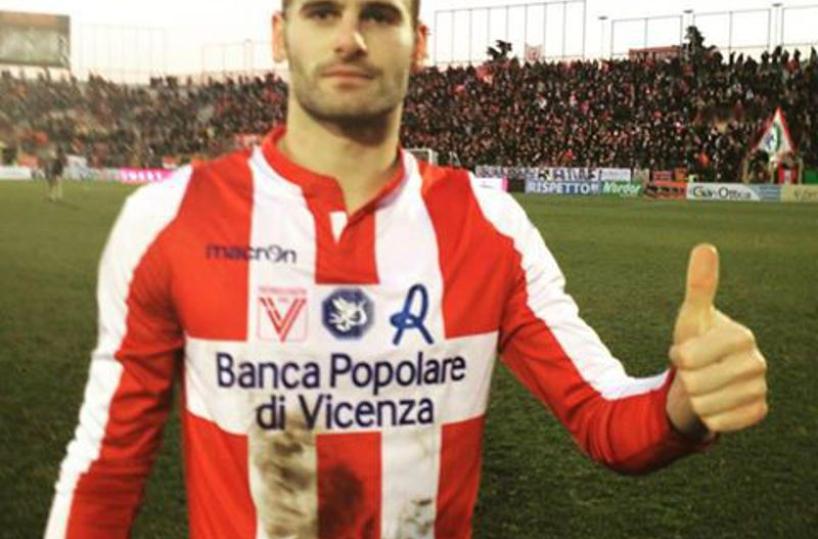 Bari, altri due arriviuna punta eun  mediano
