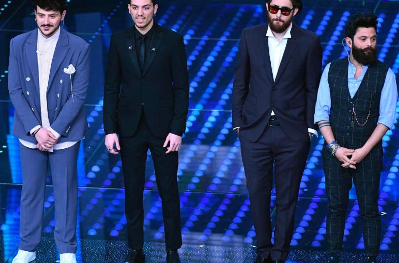 Sanremo giovani, vince LeleIl barese Lamacchia quarto