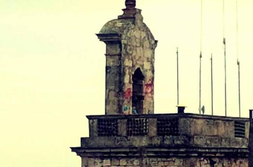 torre orologio a carovigno
