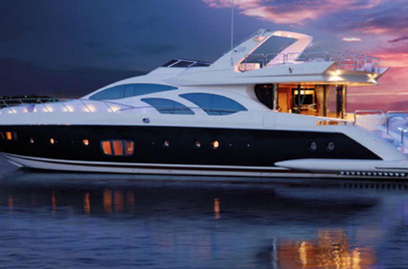 yacht