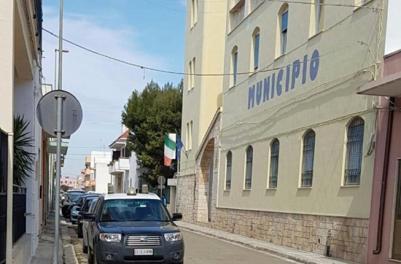 Porto Cesareo, Cc al Comuneper il giallo delle cimici nascoste