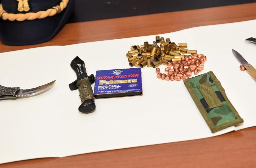 Picchiavano extracomunitarioper estorcere soldi: 6 in manette
