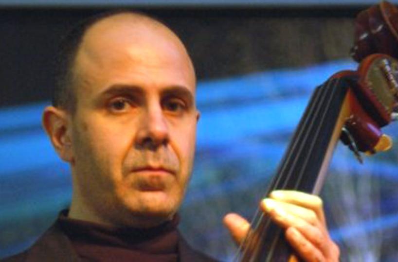 Il contrabbassista Nico Catacchio