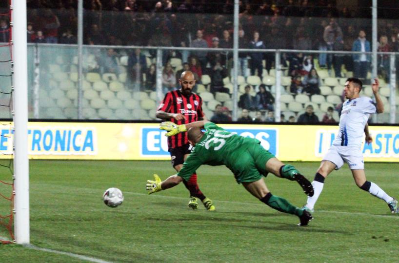 Il Foggia a cento all'orasulla strada che porta in B