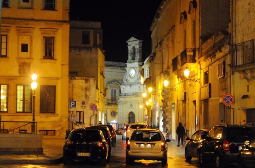 Galatina by night