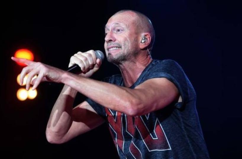 Antonacci in tour con l'ultimo disco Al Palaflorio di Bari l'8 gennaio