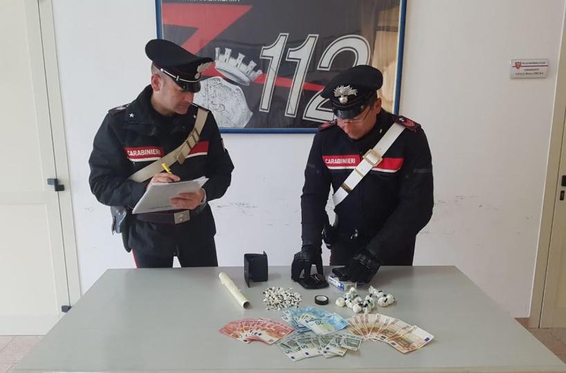 Bari,  chiuso market di «coca»nel rione della faida tra clan