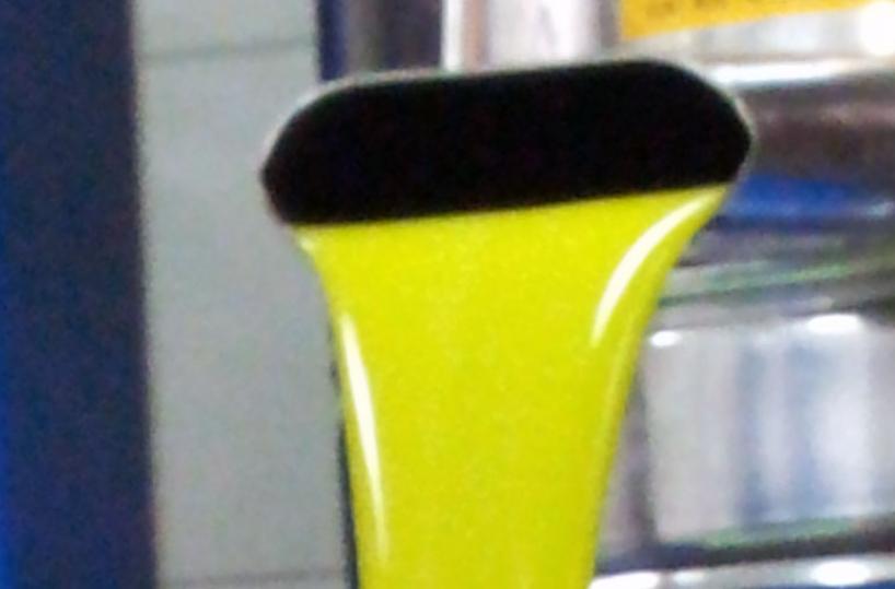 ORO DI PUGLIA - Una spremuta di olive