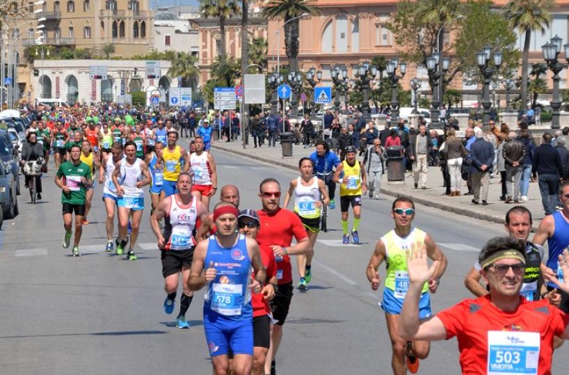 Vivicittà in tremila  per le strade