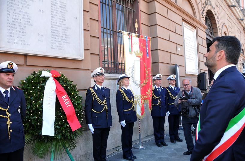 Decaro: dedico giornata a sindaco Lampedusa