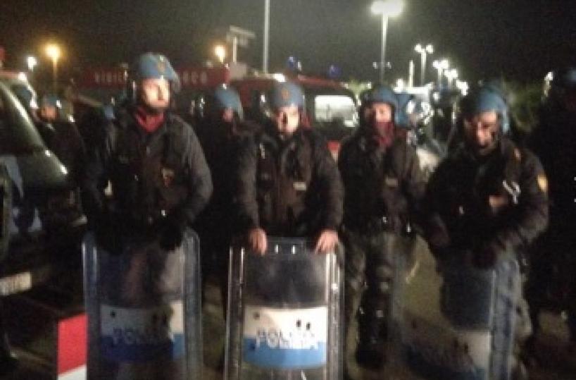 No Tap, blitz della Polizianella notte: sistemati gli ulivi