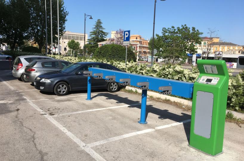 Matera, bike sharing fermoper colpa di un software