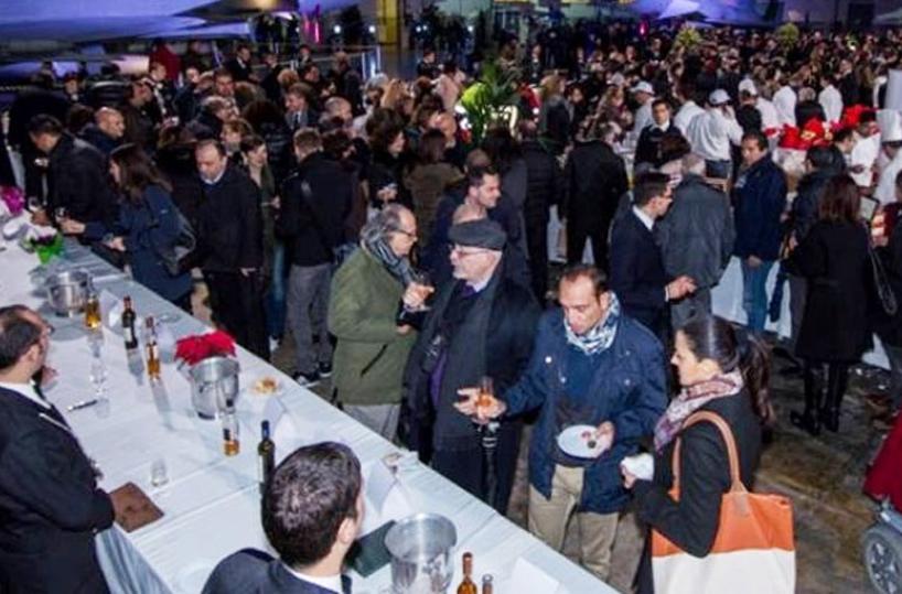 VINO IN VOLO - Convegno e banchi di assaggio fra gli aerei