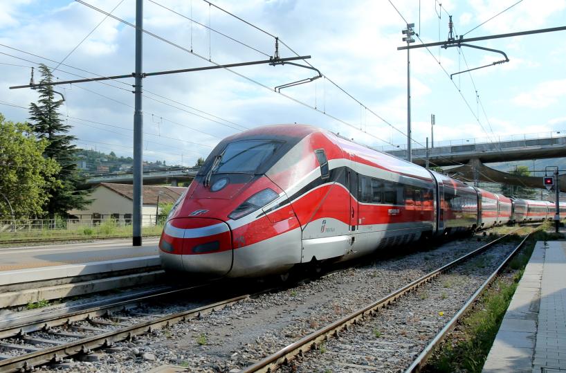 RFI, sospesa dalle 12.30 la circolazione sulla linea Pescara - Foggia per allarme frana