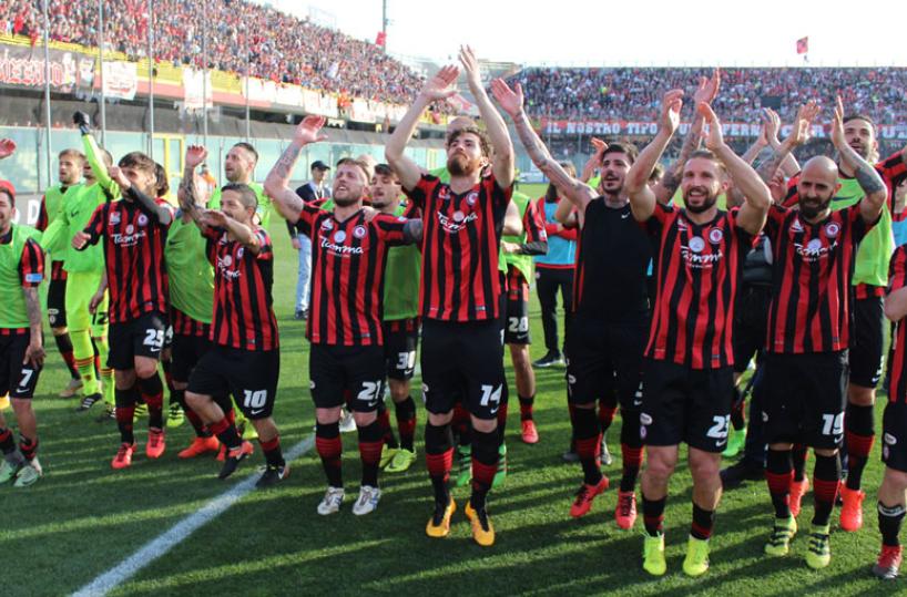 Dopo aver vinto il campionato con numeri da capogiro (più 11 sulla seconda) il Foggia punta anche alla conquista della Supercoppa