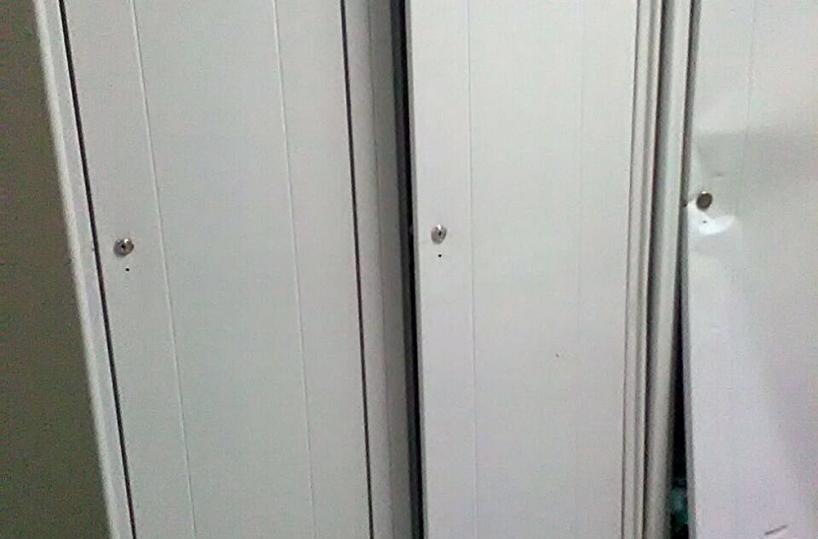 Foggia, droga, revolver e coltelli nell'armadietto del lavoro: arrestato operaio 