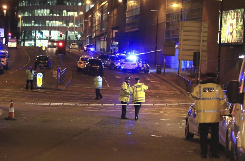 Manchester, attentato al concertobilancio sale a 22 morti: molti giovani