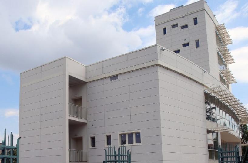Potenza, da opera incompiutaa polo unico bibliotecario