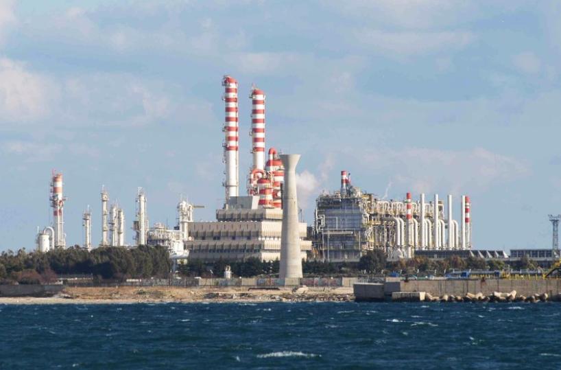 il petrolchimico di Brindisi