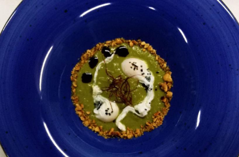 Ricette Puglia - Crema di asparagi, uovo di quaglia e nocciola tostata - A cura dello chef Gianfranco Brescia