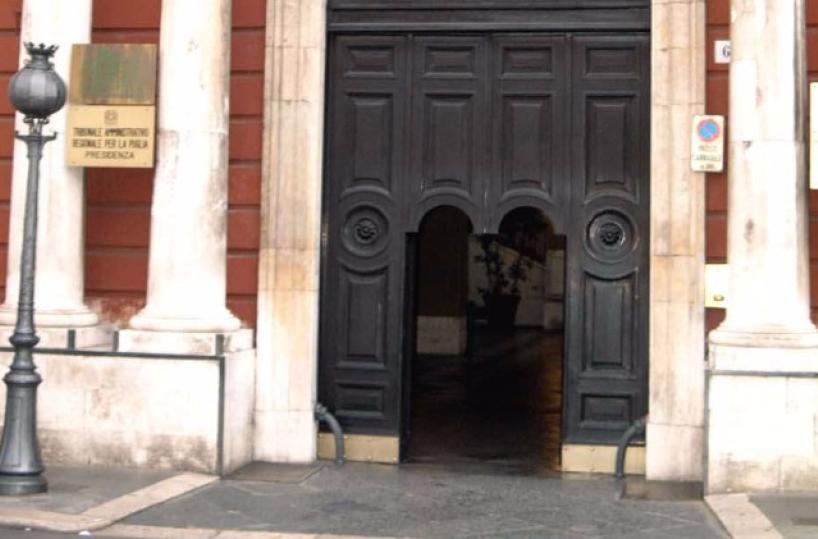 Il farmacista della Asl di Foggia  e gli stupefacenti da distruggere  Il Tar: è giusto che giri armato