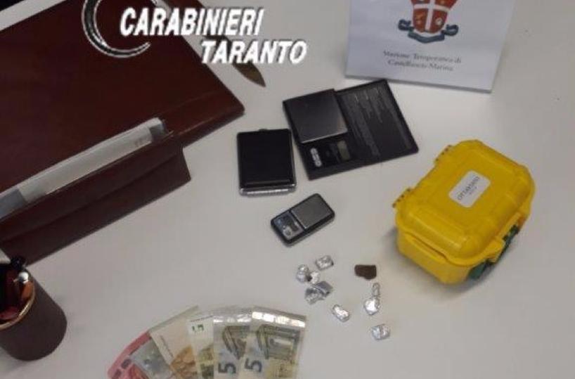 Castellaneta, preso dai Ccbaby spacciatore 15enne
