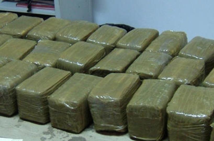 Bari, maxisequestro di hashishsequestrati  400 chili da Gdf