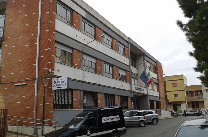 Valenzano, i segreti del dossier su affari tra politici e pregiudicati