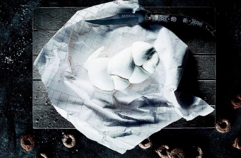 DUE DELLE TANTE SPECIALITÀ MURGELLA - La treccia e, sotto, la burrata bio