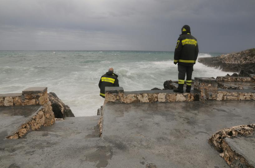 Cadavere in mare a Castroforse di avvocato albanese