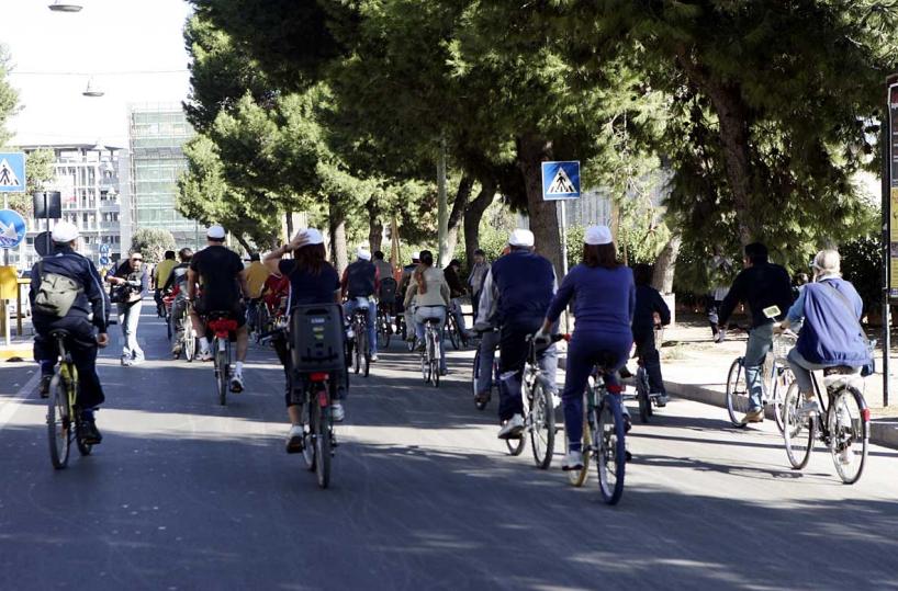 in bici