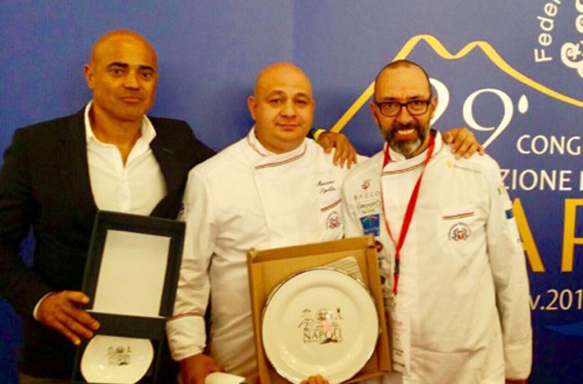 IL PREMIO - Al centro lo chef di Castellana Massimo Sgobba