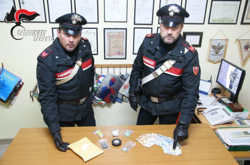 Spaccio formato famigliaIn manette marito e moglie