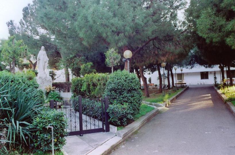 Giovinazzo, aggredito il vicesindaco da ospite abusivo di una casa di riposo