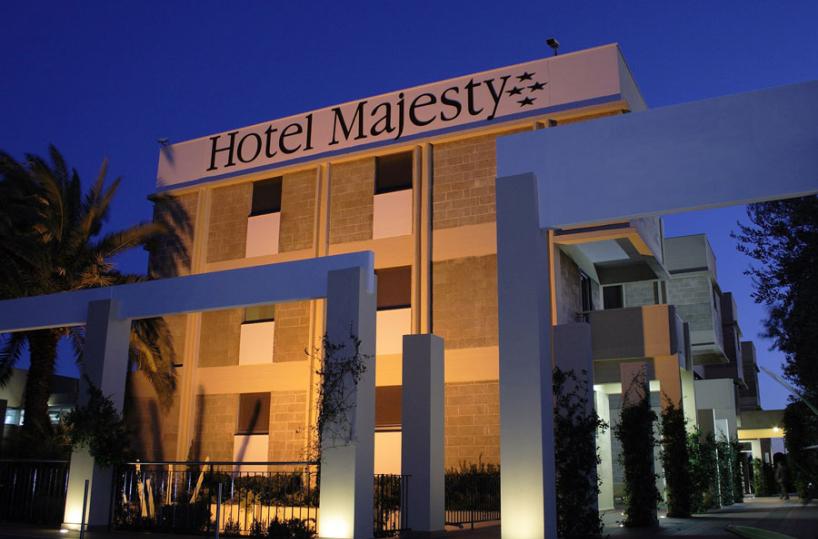 Hotel Majestic, in via G. Gentile 97/B, 70126 Bari