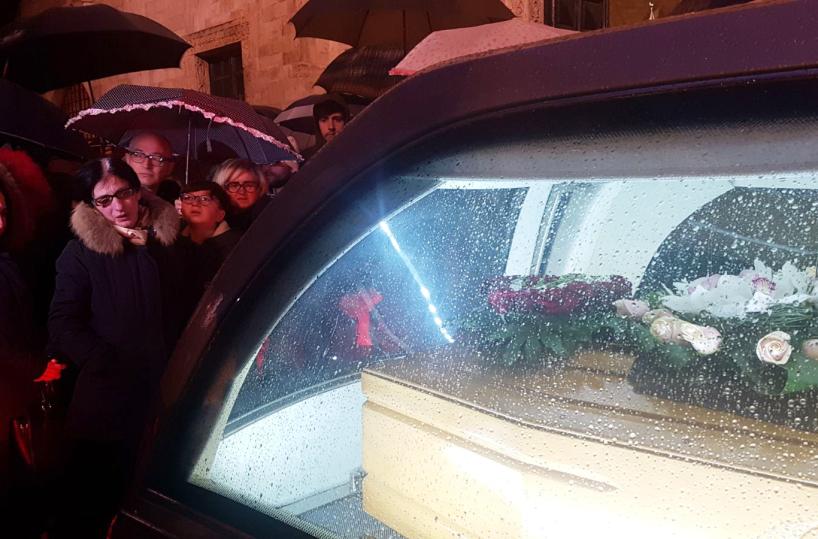 Salento, focolaio dopo un funerale: contagiata famiglia del morto a Collepasso