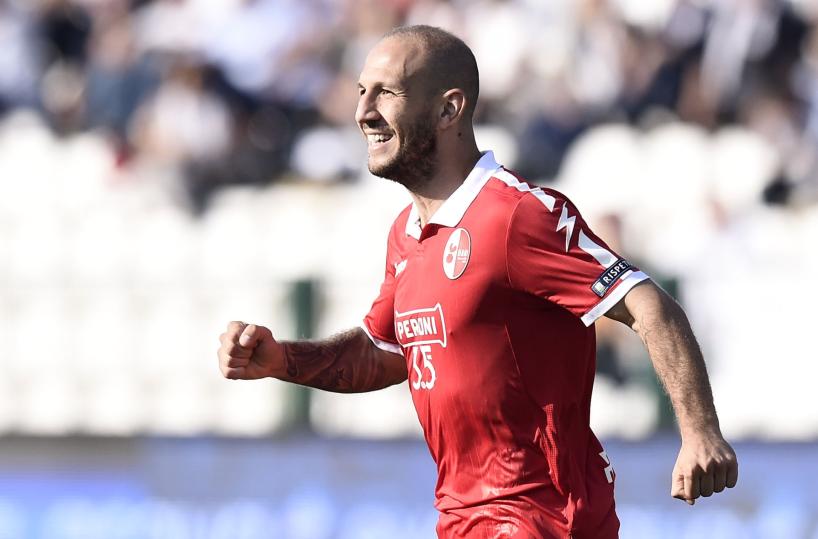 Il Bari batte il Carpi ed è sesto, playoff contro il Cittadella