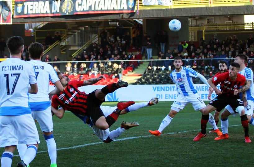 Pescara espugna lo Zaccheriae batte il Foggia in casa 1-0