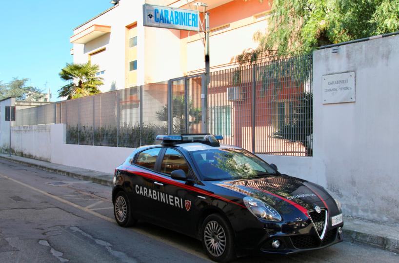 carabinieri a copertino