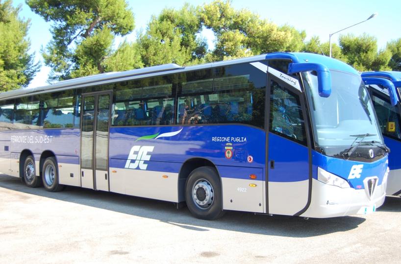 Calimera, immigrati «portoghesi»minacciano autista di un bus