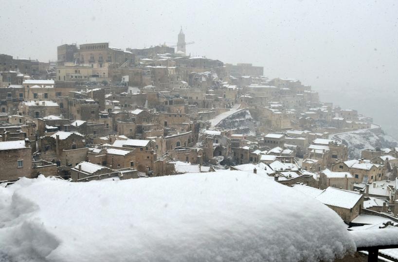 Matera, ancora maltempole scuole restano chiuse