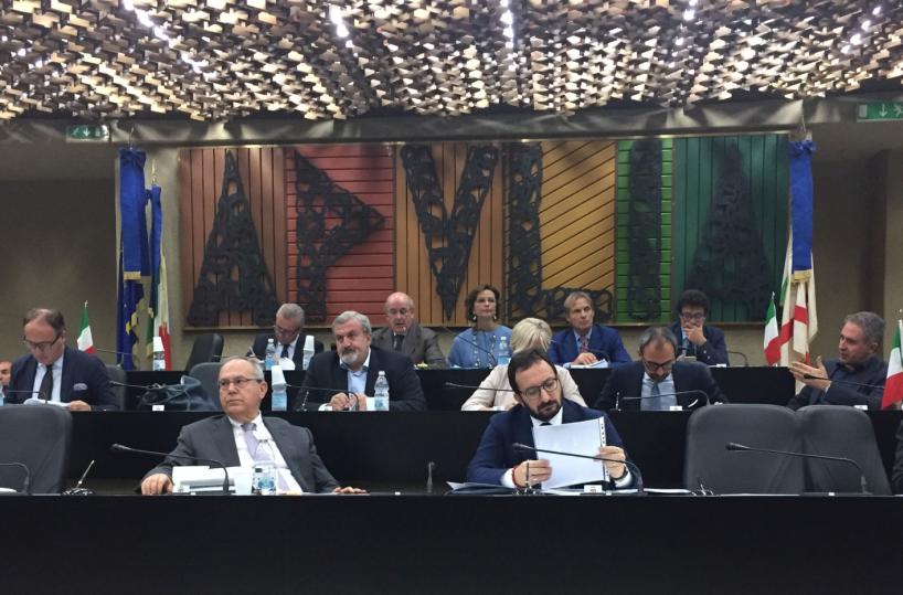 Regione, Abaterusso (Leu) Paperone dei consiglieri: sfiora i 400mila €