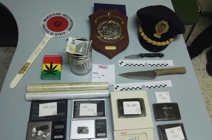 Matera, aveva 3 etti hashisharrestato 22enne da Polizia