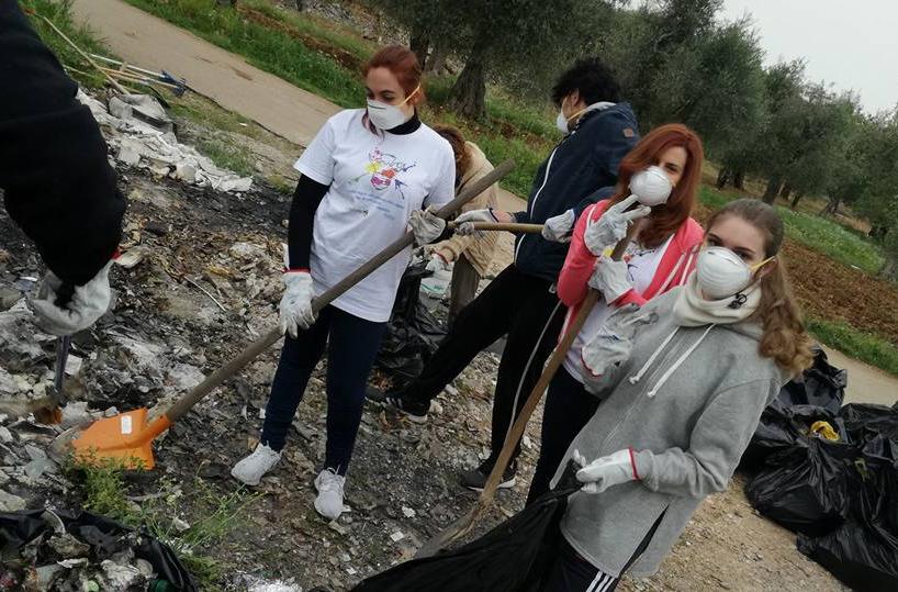 Valenzano, il Masci in campo per l'ambiente Via i rifiuti dalle campagne