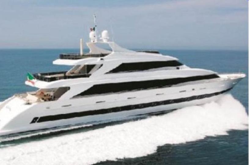 Barletta,  yacht preso beffandoil fisco: nessun colpevole