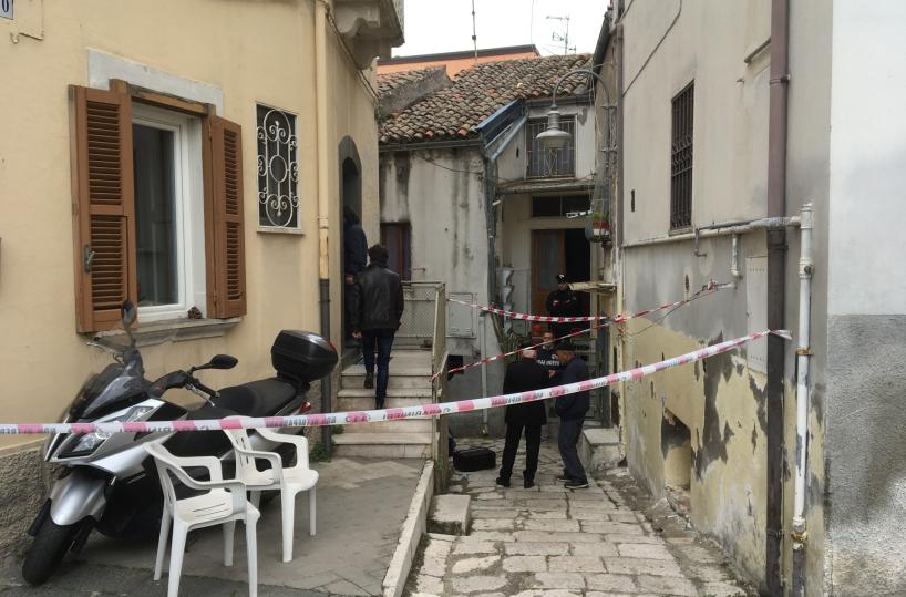 Il luogo dell'omicidio suicidio a Melfi