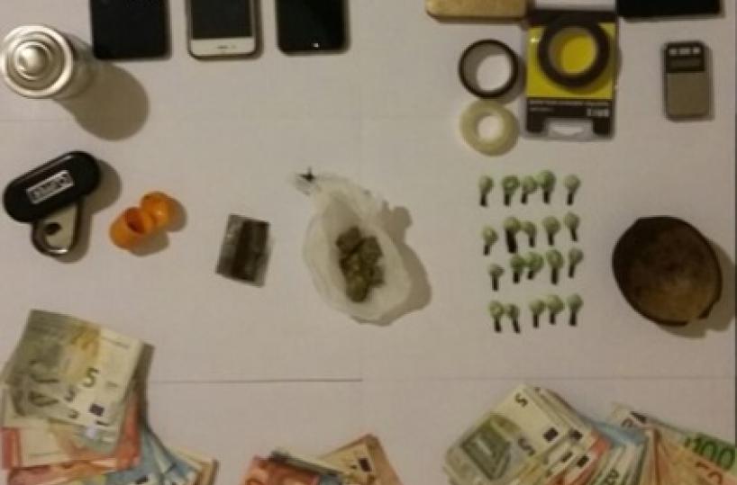 Gioia, due 20enni incensuratiarrestati per spaccio di droga