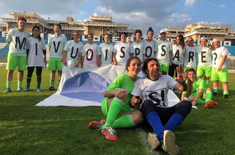 Un matrimonio «nato» sul campo